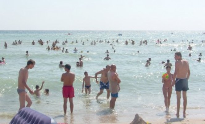 Calitatea apei de îmbăiere este bună în Eforie Nord, în alte zone - excelentă